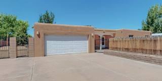 501 Calle De La Angel Gallery 1