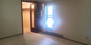 2 Bedroom 1.5 bathroom condo Gallery 6