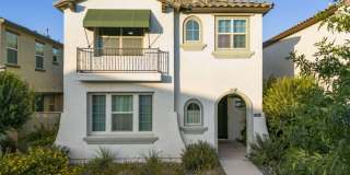 STUNNING 5 BEDROOM WITH LOFT & BONUS ROOM 3.5 BATH IN EASTMARK MESA COMMUNITY 2,655 SQ FT Gallery 1