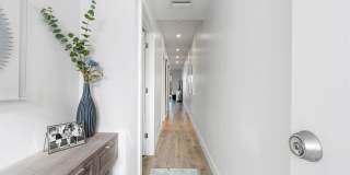 1709 North Tamiami Trail Gallery 3