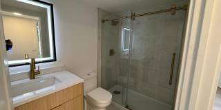 Private 1-Bedroom Basement ADU with In-Unit Washer & Dryer in Bothell Gallery 1