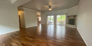 5 bedroom home with attached 3 car garage in Winchester Gallery 4