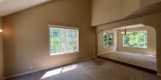 Tri-Level Spring Blvd Home Gallery 5