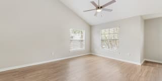 Windermere at Lake's Edge Gallery 3