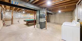 8508 SILVERDALE Road Gallery 45