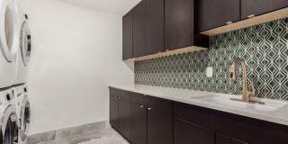 Stunning 7BR House in Camelback Canyon Gallery 74