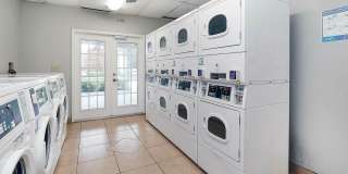 Advenir at the Oaks Gallery 18