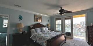 Available from September 1st to November 30th! Stunning Waterfront Home in Madeira Beach – 3 Bed / 3 Bath Gallery 15