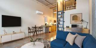 708 Uptown Gallery 1