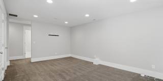 Luxurious Herriman 6 Bed with Indoor Court, Theater & Stunning Views!!! Gallery 35