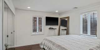 150 Meadow Street Gallery 15