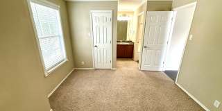 *MOVE IN SPECIAL* Gorgeous Four Bedroom Home with Covered Patio Near Medical Center!! Gallery 27