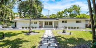 711 Sunset Dr 711 Sunset Dr Gallery 1
