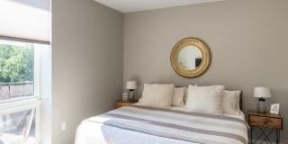 1817 North Arlington Place Gallery 14