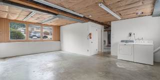 Spacious & Central: 1,900 Sq. Ft. Bremerton Home with Large Workshop Gallery 23