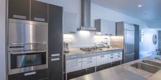 Stunning 4Bed/2.5ba Condo in Pacific Heights Gallery 12