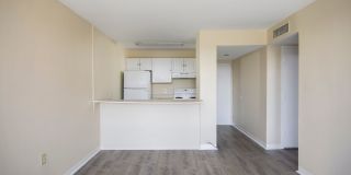2 Bedroom 2 Bathroom in Santa Clara Condo Gallery 1