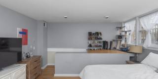 2050 N Bissell Gallery 8