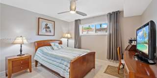 711 S Hollybrook Dr Gallery 20