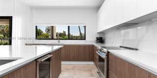 2560 NE 199th St Gallery 18