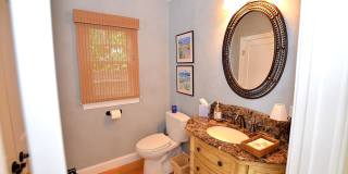 Charming Vacation Home, Furnished 4Bd/3.5Ba Home Gallery 20