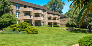 Top of the Hill Apartments Gallery 16