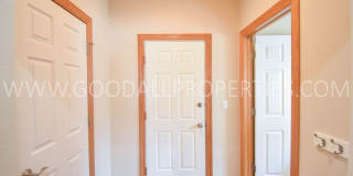 Spacious 4-Bedroom Johnston Home with 3-Car Garage Gallery 31
