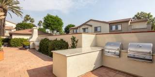 Carmel Gallery 15