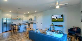 District Lofts by Mark-Taylor Gallery 10