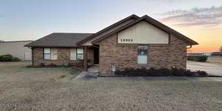 16902 East 80th Street North Gallery 1