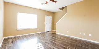 19445 Vista Avenue Gallery 6