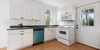 Stunning 2 Bedroom home in Greensburg available September 1! Gallery 1