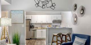 Sherwood Oaks Gallery 3