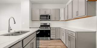 Brand New Luxury Townhome with Unparalleled Pikes Peak & Front Range Views Gallery 4