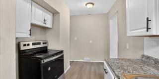 17208 LIPTON AVE Gallery 9