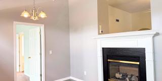 Beautiful Mirror Lake Home for Rent! Beautiful Mirror Lake Home for Rent! Gallery 11