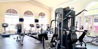 930 NE 33rd Terr Gallery 16