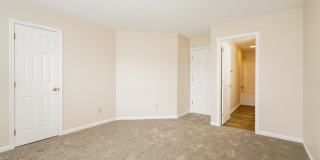 1284 Edgewater Drive Gallery 8