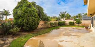 5 Bedrooms. 3-Car Garage. Huntington Beach Charm! Gallery 18