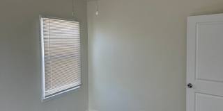 FOR RENT — COMPLETELY REMODELED Apartment Gallery 28