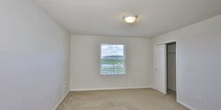 Beautiful Townhome at Magnolia Park! Gallery 18