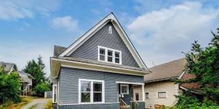 Large 6 Bedroom House Available in August!! Gallery 1