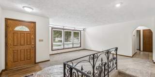 4 Bedroom Lincoln Ranch Home! Gallery 7