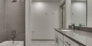 Brand New 3 Bed 2.5 Bath Duplex Includes Office Space (See Contact Info Below) Gallery 36