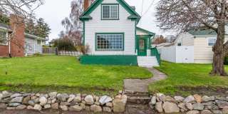 Pet Friendly 2 Bed, 1 Bath Home Pet Friendly 2 Bed, 1 Bath Home Gallery 1