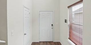 Open-Concept 3BR + Game Room Near Fort Sam & Randolph - Realtor Commission: $500 Gallery 9