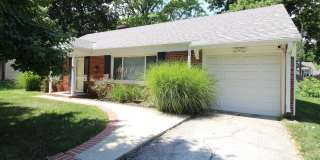 2 Bedroom 1 Bath Home In Prairie Village Gallery 1