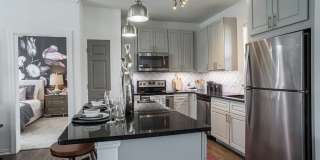 Attiva Pearland Active Living by Cortland - Senior Housing Gallery 4