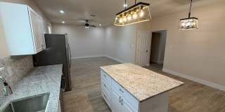 1475 Bonnyview Gallery 7