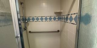 Charming very clean 3BR House in quiet Hanford Neighborhood Gallery 19